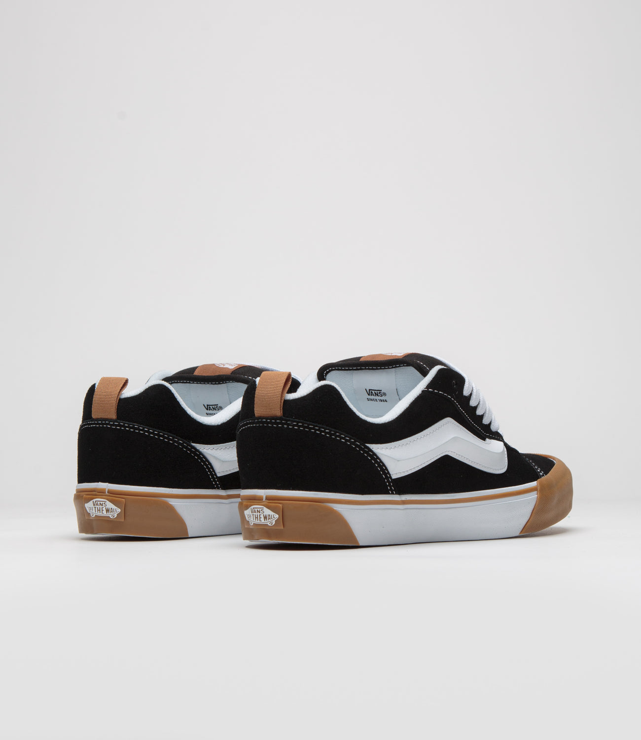 Vans Knu Skool Gum Bumper Black
